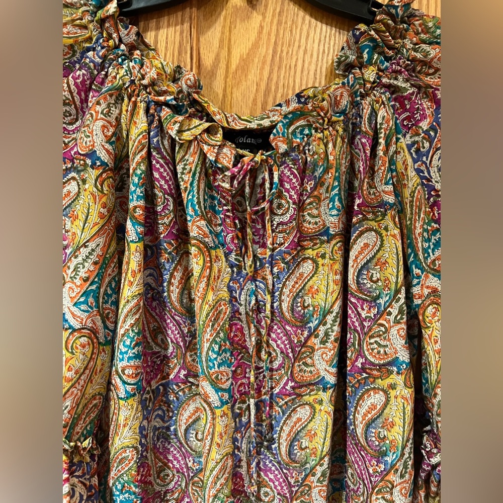 Tolani Silk Ruffled Split V-Neck w/ Ties & 3/4 Flutter Sleeves Paisley Blouse XS - Picture 2 of 11